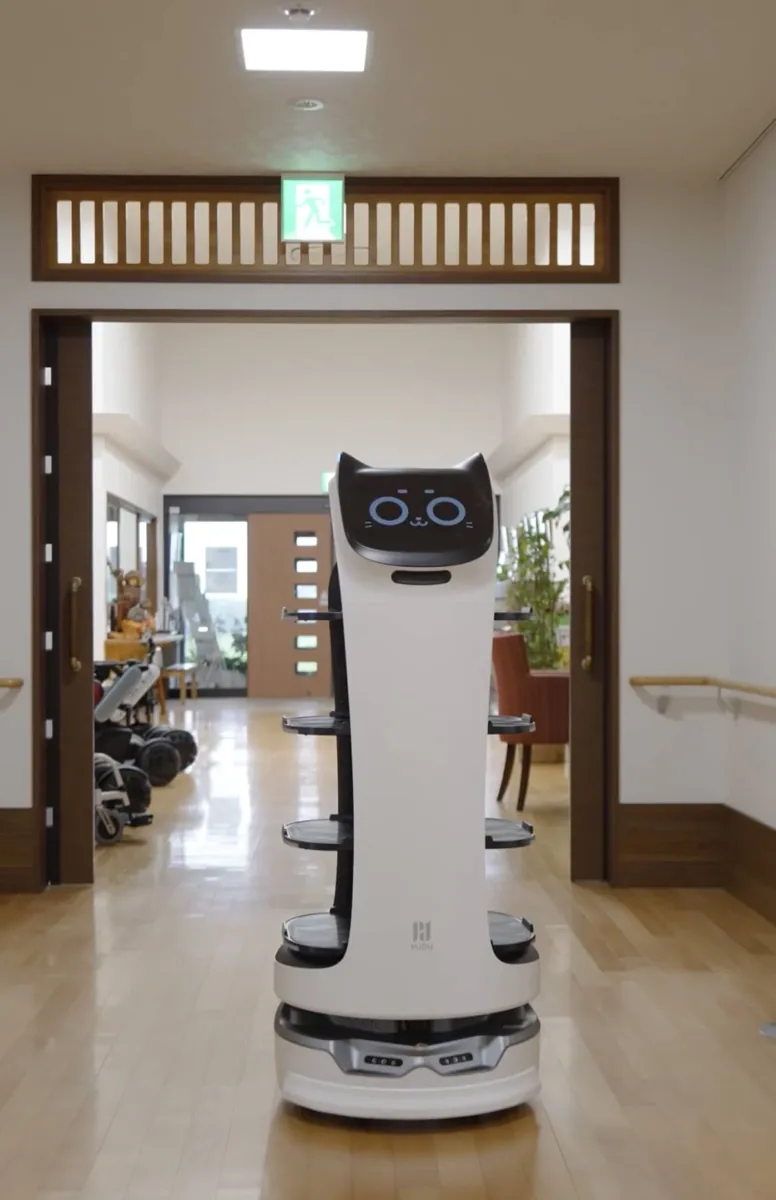 BellaBot by Pudu Robotics